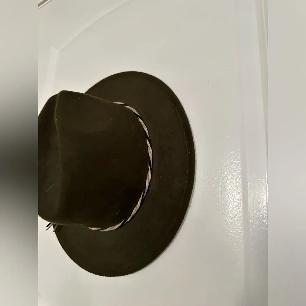 NWOT Tillys Olive Green Women’s Fedora Hat - One Size Fits All - Picture 2 of 10